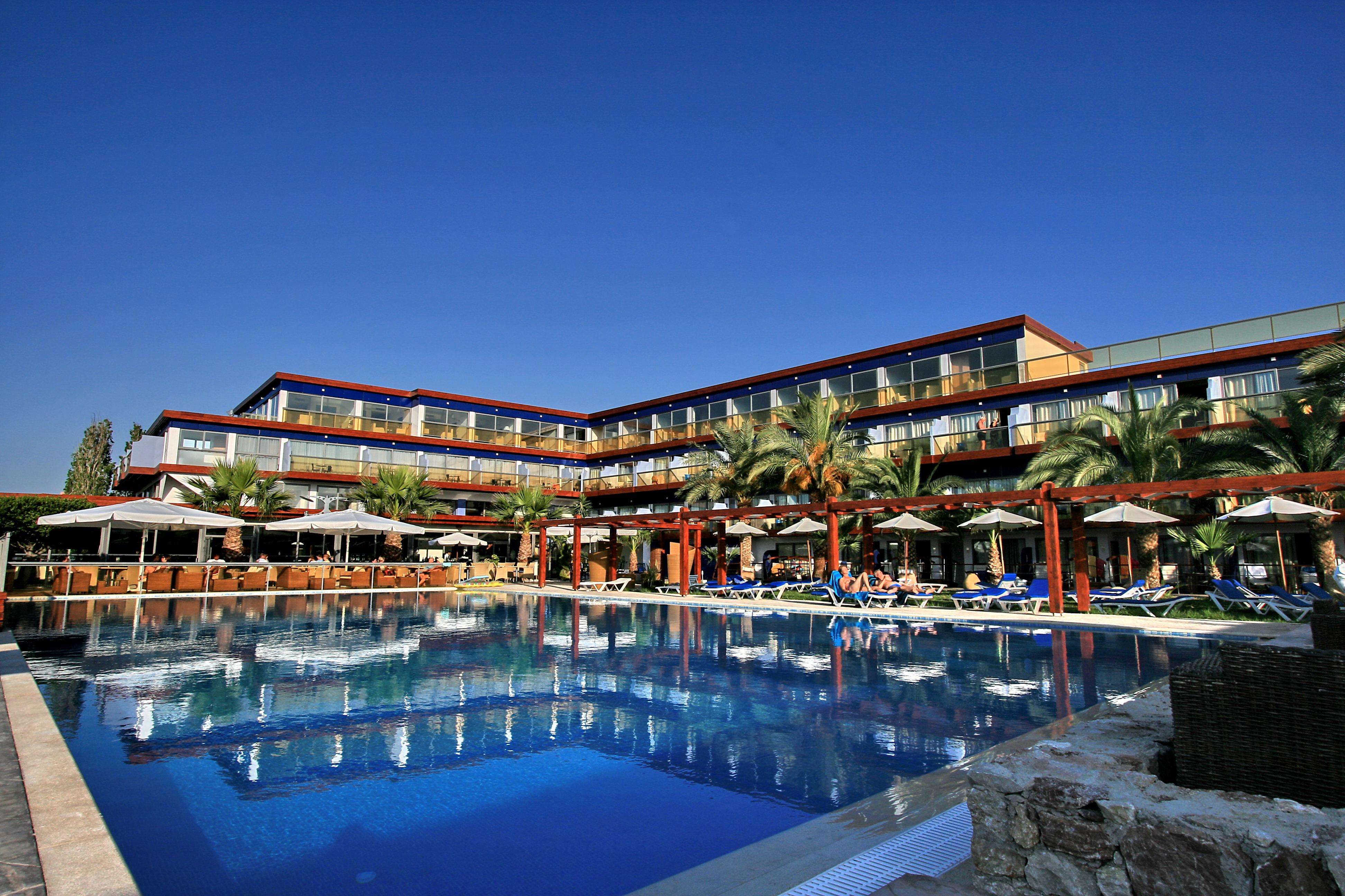 All Senses Ocean Blue Sea Side Resort Кремасті Екстер'єр фото