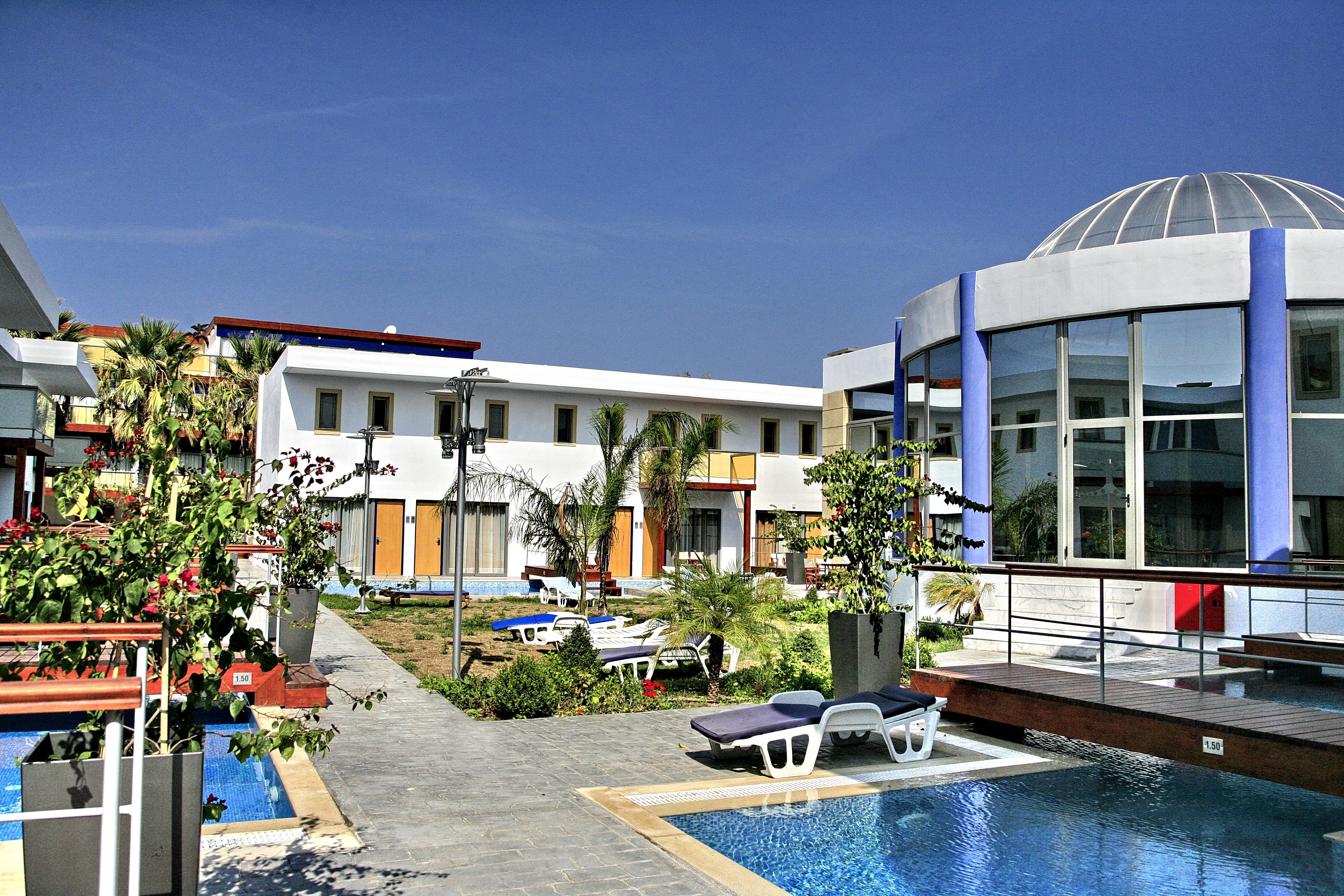 All Senses Ocean Blue Sea Side Resort Кремасті Екстер'єр фото